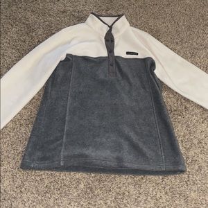 Women’s Columbia fleece button up